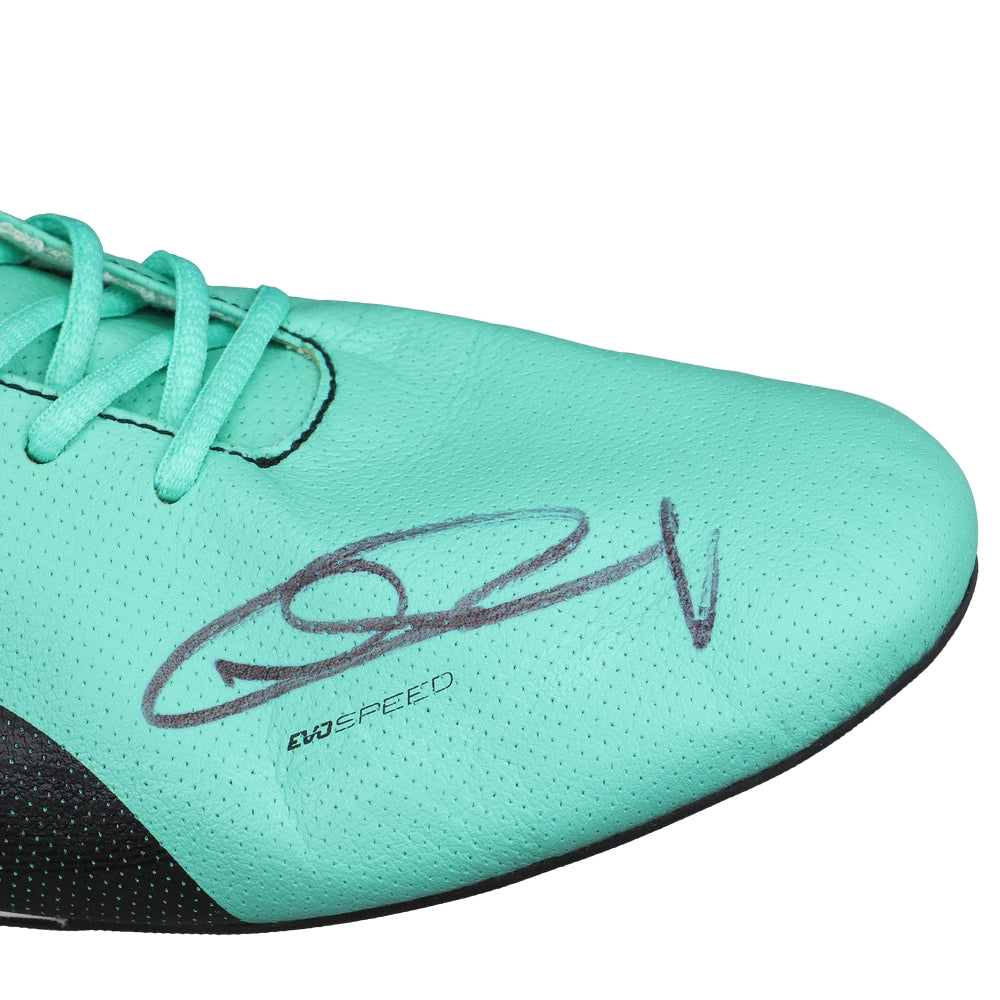 2017  Nico Rosberg Signed  Racing Shoes